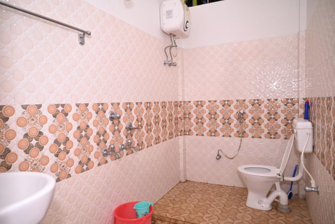 Chang Ghar Resort Казиранга Экстерьер фото